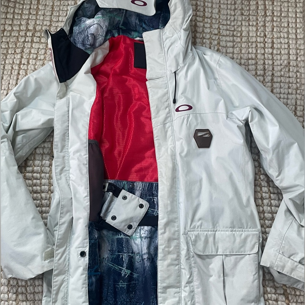Oakley snowboard or ski Winter jacket